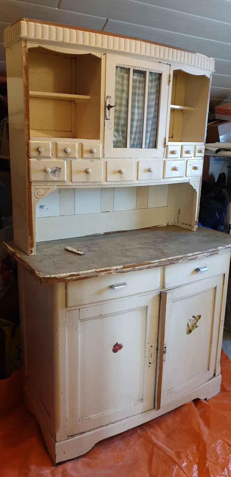 Blankes Arbeitsmaterial